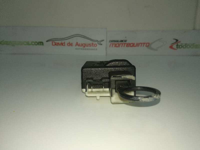 CERRADURA TAPA GASOLINA/GASOIL RENAULT LAGUNA II (BG0) Authentique