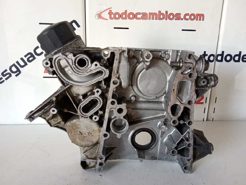 TAPA DISTRIBUCION MERCEDES-BENZ VITO (W638) CAJA CERRADA 110 CDI     (638.094)