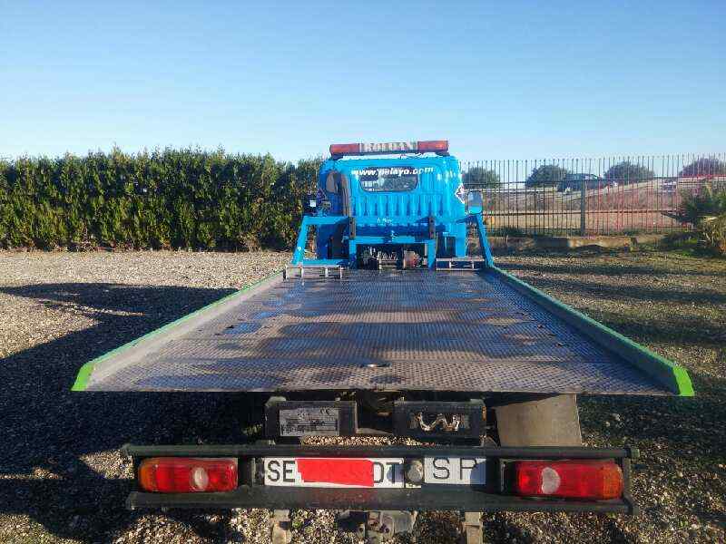 PLATAFORMA GRUA NISSAN CABSTAR E Cabina simple Cabina individual