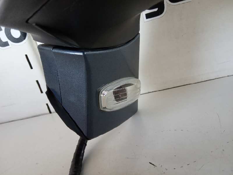 RETROVISOR DERECHO ELECTRICO foto 3