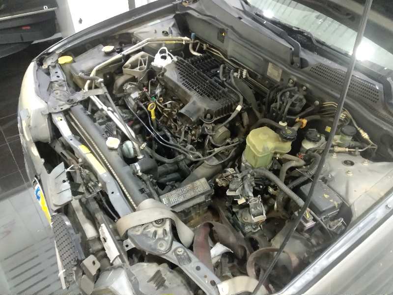 NISSAN ALMERA (N16/E) Acenta   |   12.02 - 12.04 foto 6