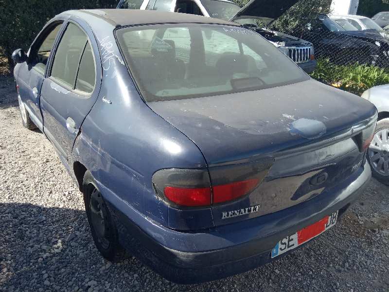 RENAULT MEGANE I CLASSIC (LA0) 1.6e Alize Motor 1,6 Ltr. - 66 kW foto 3