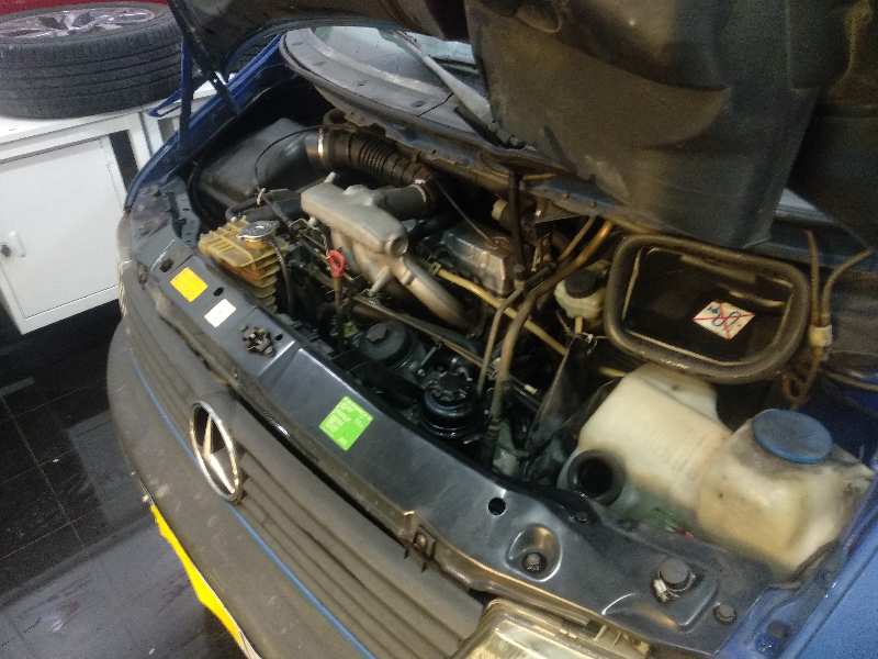 MERCEDES VITO (W638) CAJA CERRADA 108 D        (638.064)   |   02.96 - 12.99 foto 5