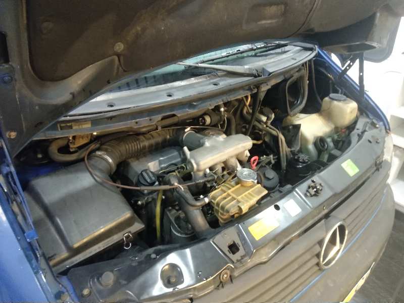 MERCEDES VITO (W638) CAJA CERRADA 108 D        (638.064)   |   02.96 - 12.99 foto 6