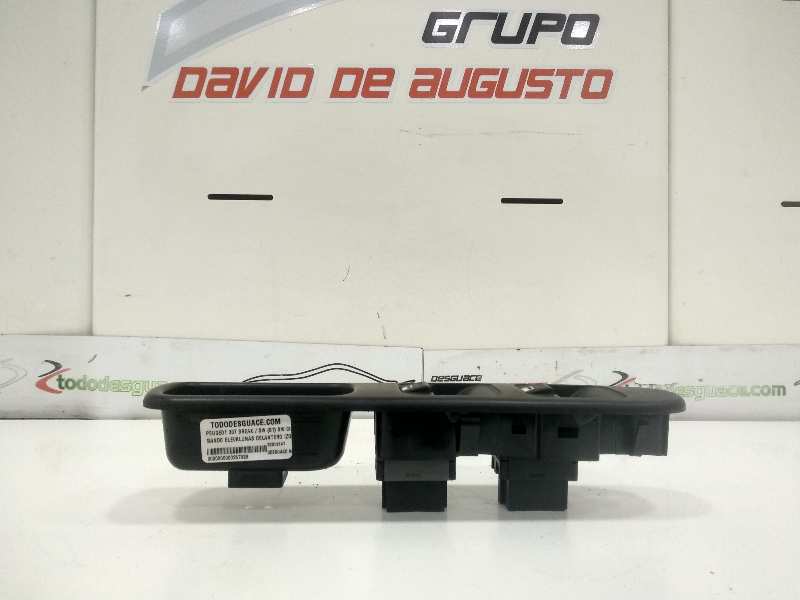 MANDO ELEVALUNAS DELANTERO IZQUIERDO foto 4