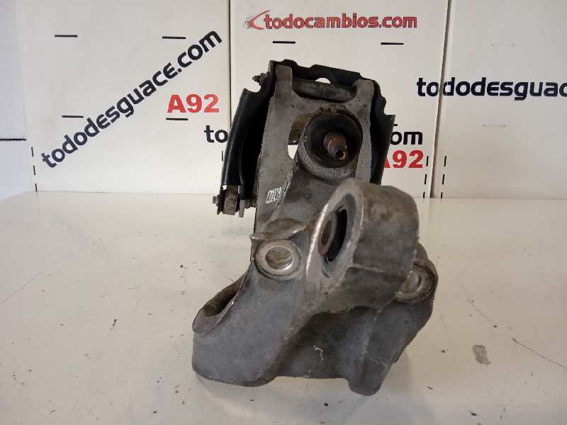 BRAZO SUSPENSION SUPERIOR DELANTERO IZQUIERDO foto 3