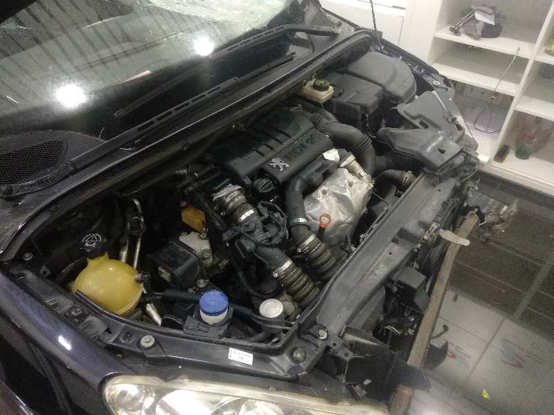 PEUGEOT 307 (S1) XR Clim Plus Motor 1,6 Ltr. - 66 kW 16V HDi foto 6