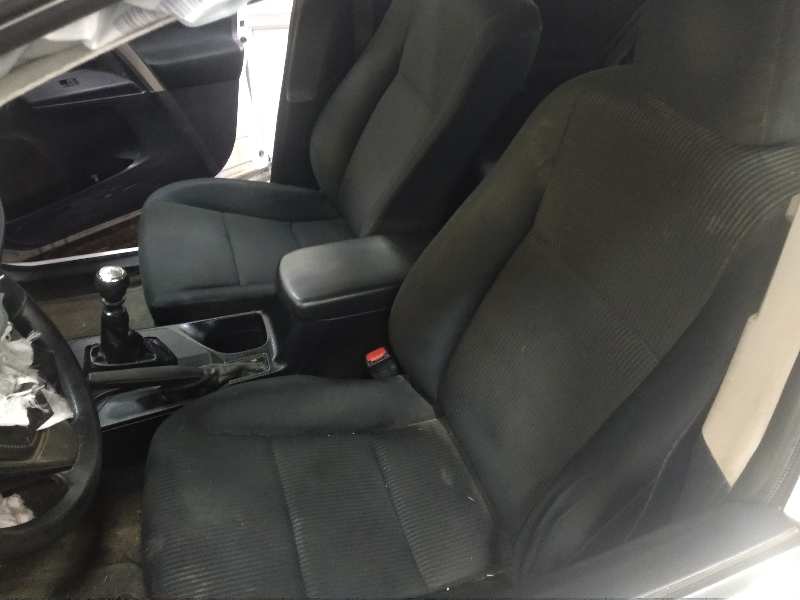 TOYOTA RAV 4 Active   |   01.14 - 12.15