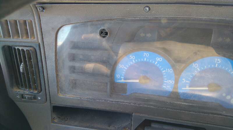 RENAULT HR 400.18 / 26 PREMIUM E2 FSA   Modelo 400.18 T   288 KW Corto   |   01.96 - 12.01