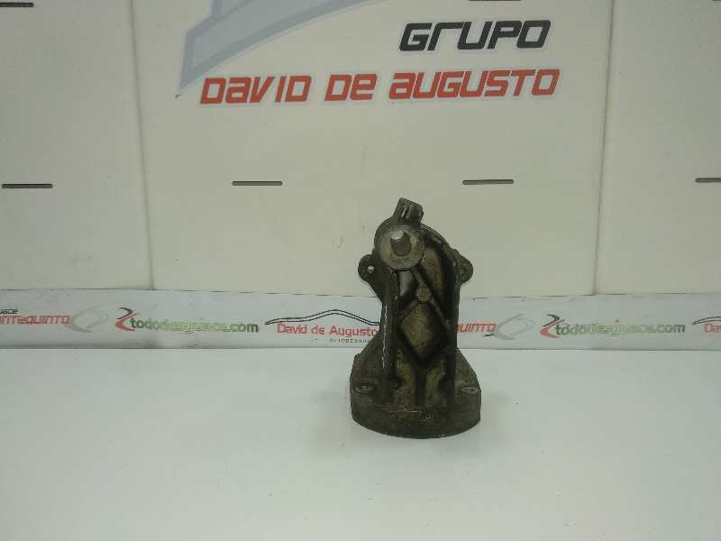 SOPORTE MOTOR DERECHO foto 3