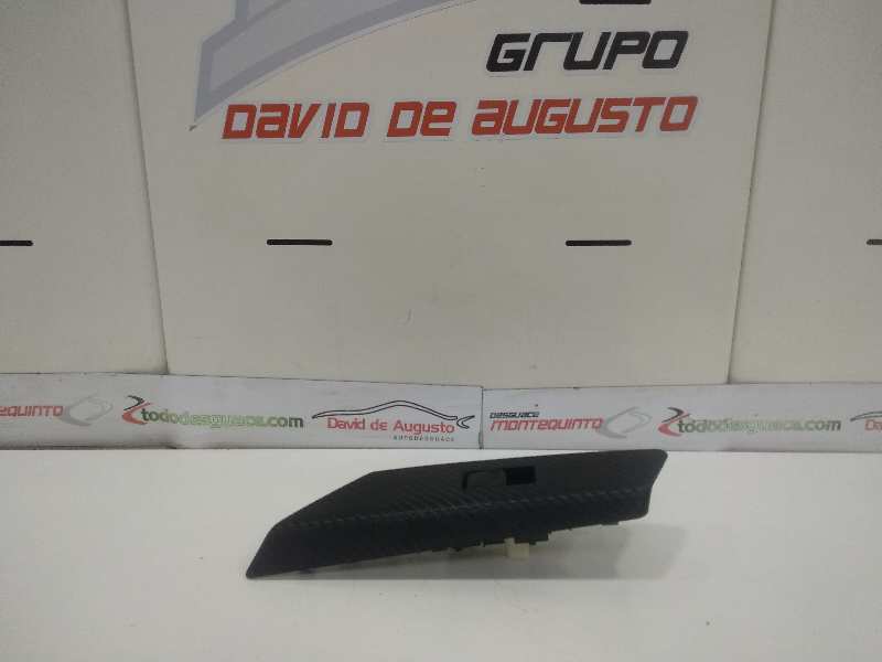 MANDO ELEVALUNAS TRASERO IZQUIERDO TOYOTA RAV 4 Active   |   01.14 - 12.15