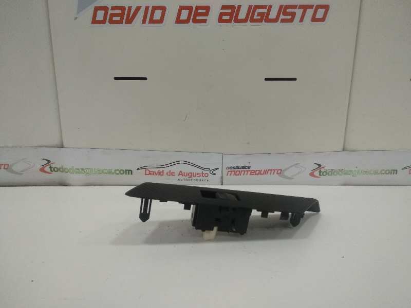 MANDO ELEVALUNAS TRASERO IZQUIERDO TOYOTA RAV 4 Active   |   01.14 - 12.15