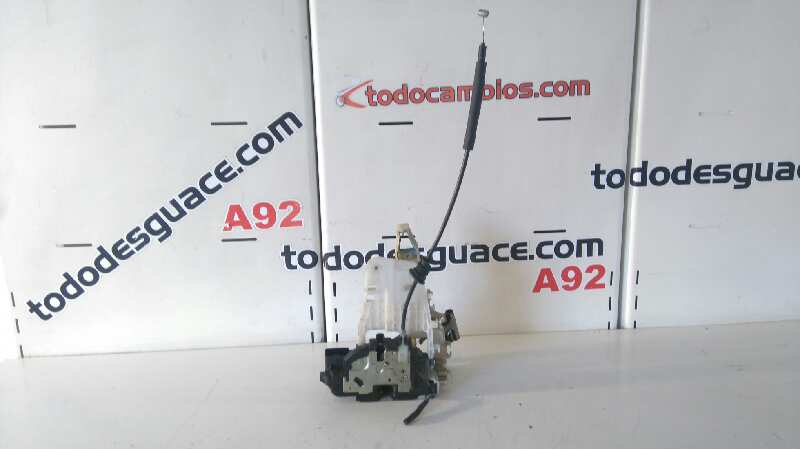 SOPORTE MANETA EXTERIOR DELANTERA DERECHA HYUNDAI I30 Classic   |   0.07 - ...