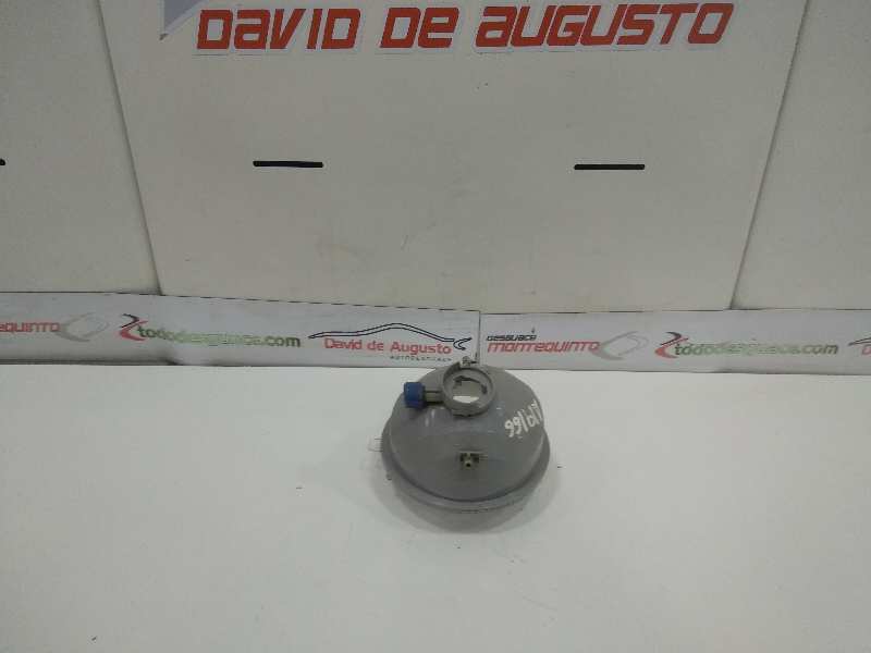 FARO ANTINIEBLA DERECHO TOYOTA RAV 4 Active   |   01.14 - 12.15