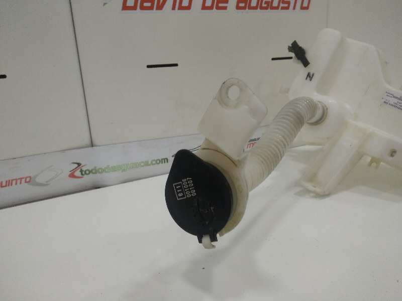 DEPOSITO LIMPIA TOYOTA RAV 4 Active   |   01.14 - 12.15