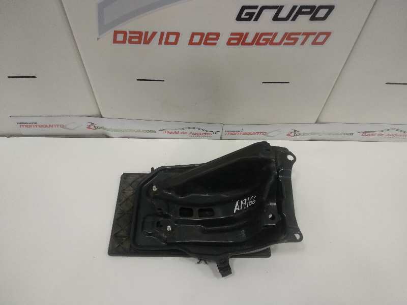 SOPORTE BATERIA TOYOTA RAV 4 Active   |   01.14 - 12.15