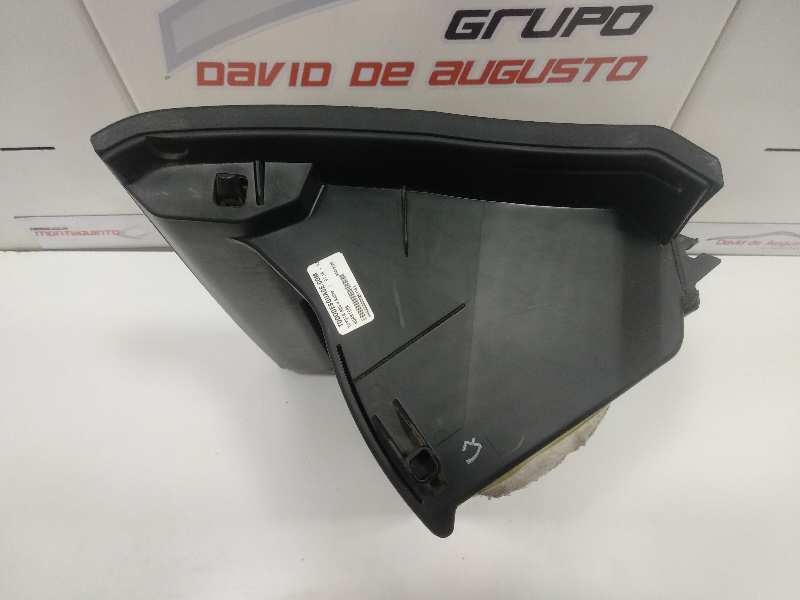 GUANTERA TOYOTA RAV 4 Active   |   01.14 - 12.15