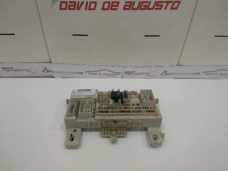 CAJA RELES / FUSIBLES FORD C-MAX (CB3) Ambiente   |   02.07 - ...