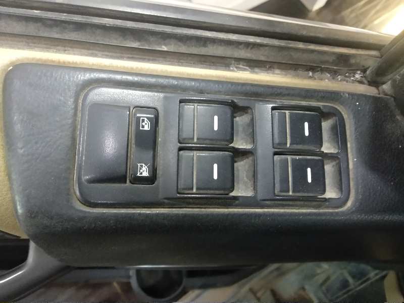 LAND ROVER DISCOVERY (...) V6 TD HSE   |   08.04 - 12.09 foto 6