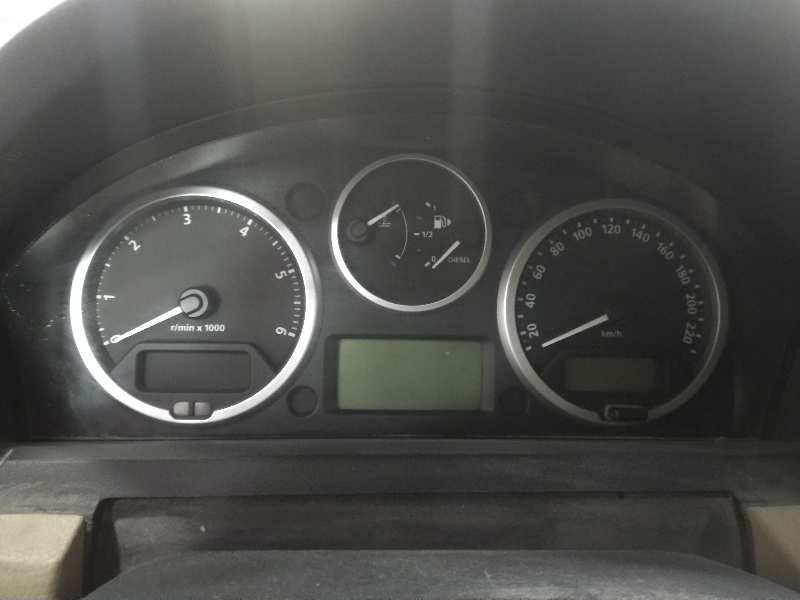 LAND ROVER DISCOVERY (...) V6 TD HSE   |   08.04 - 12.09 foto 8