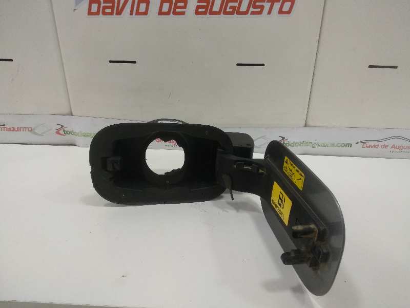 TAPA EXTERIOR COMBUSTIBLE LAND ROVER DISCOVERY (...) V6 TD HSE   |   08.04 - 12.09