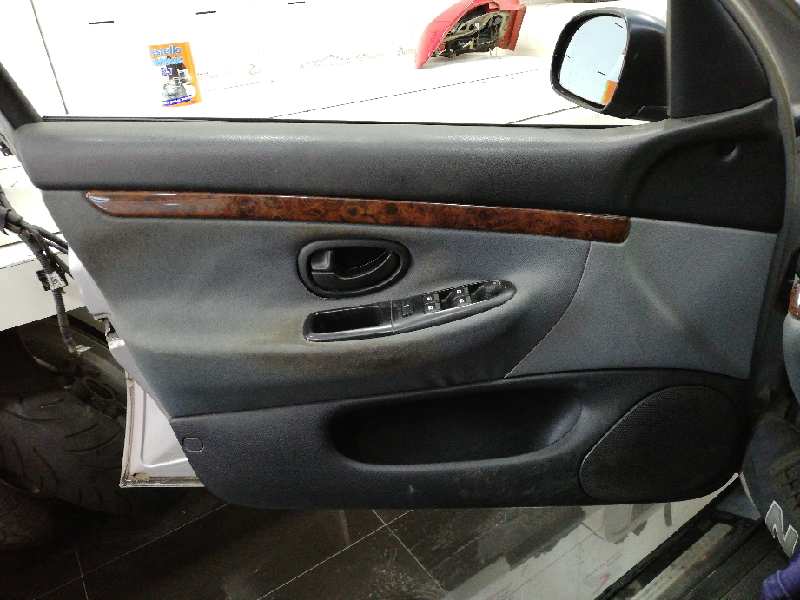 PEUGEOT 406 BERLINA (S1/S2) SRDT Motor 2,0 Ltr. - 80 kW HDi foto 8