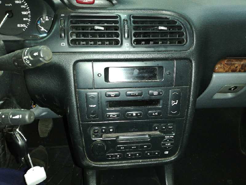 PEUGEOT 406 BERLINA (S1/S2) SRDT Motor 2,0 Ltr. - 80 kW HDi foto 11