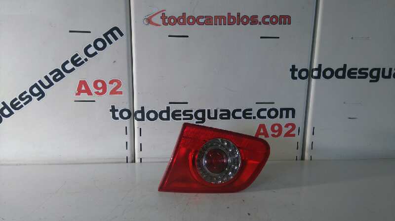 PILOTO INTERIOR TRASERO DERECHO VOLKSWAGEN PASSAT VARIANT (3C5) Advance   |   08.05 - 12.09