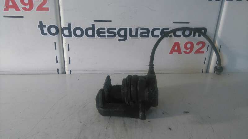 PINZA DE FRENO DELANTERA DERECHA MERCEDES CLASE A (W169) A 160 BE Red & Black (169.331)   |   06.09 - ...