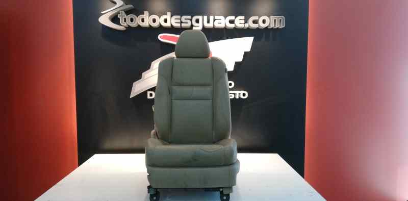 ASIENTO DELANTERO IZQUIERDO