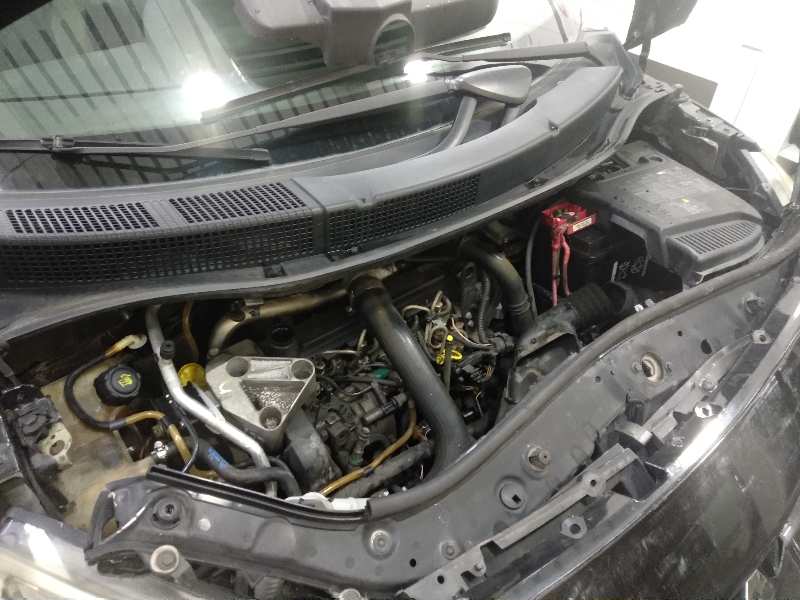 RENAULT SCENIC II Confort Dynamique   |   06.03 - 12.05 foto 6