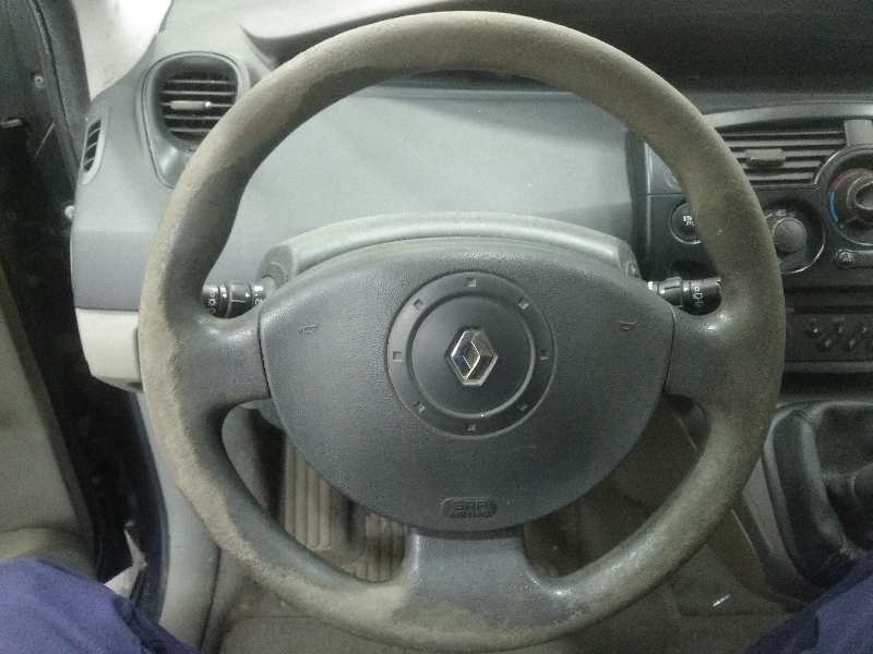 RENAULT SCENIC II Confort Dynamique   |   06.03 - 12.05 foto 9