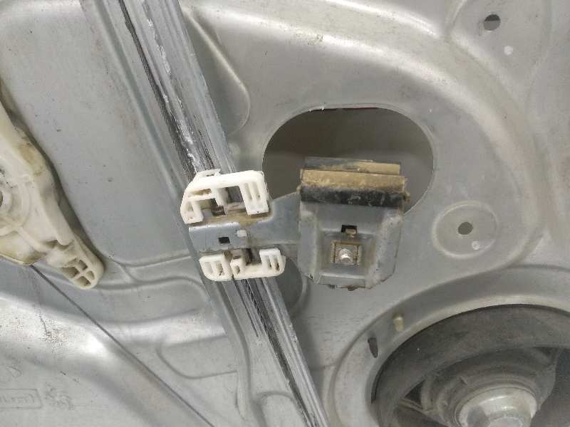 ELEVALUNAS DELANTERO DERECHO HYUNDAI I30 Classic   |   0.07 - ...
