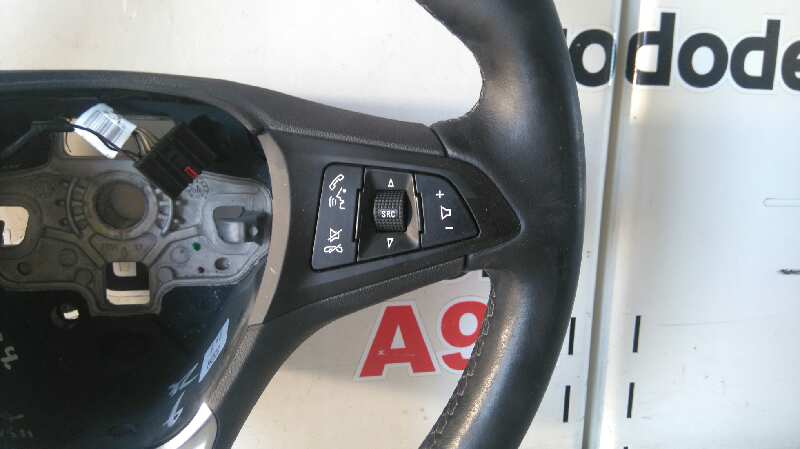 VOLANTE OPEL CORSA E Business   |   05.16 - ...