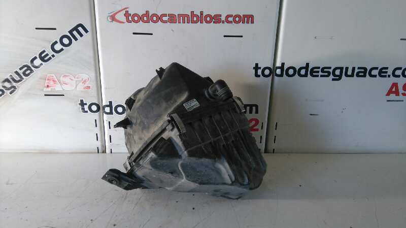 CAJA FILTRO AIRE VOLKSWAGEN PASSAT BERLINA (3B3) Advance   |   10.03 - ...