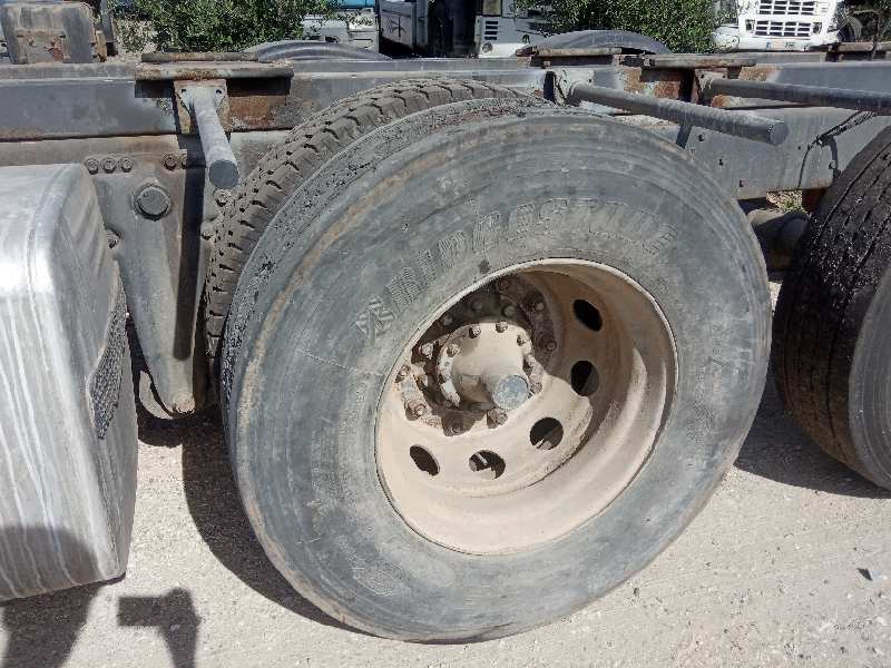 SCANIA SERIE 4 (P/R 114 L) FG     340 (6X2)  E2/E3 Corto CR 13 / 14 B   |   01.96 - 12.04 foto 10