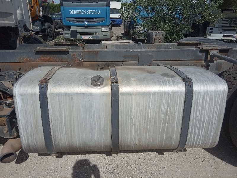 SCANIA SERIE 4 (P/R 114 L) FG     340 (6X2)  E2/E3 Corto CR 13 / 14 B   |   01.96 - 12.04 foto 11