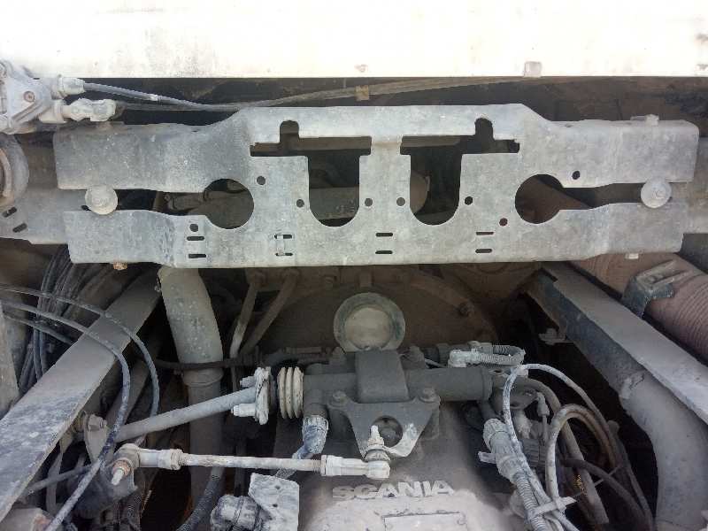 SCANIA SERIE 4 (P/R 114 L) FG     340 (6X2)  E2/E3 Corto CR 13 / 14 B   |   01.96 - 12.04 foto 8