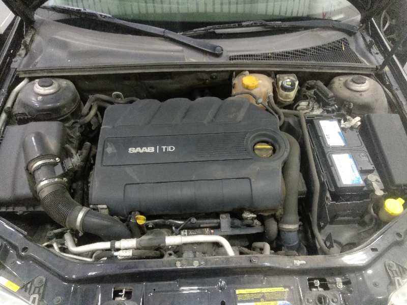 SAAB 9-3 BERLINA 1.9 TiD Linear (I/D)   |   05.04 - 12.05 foto 4