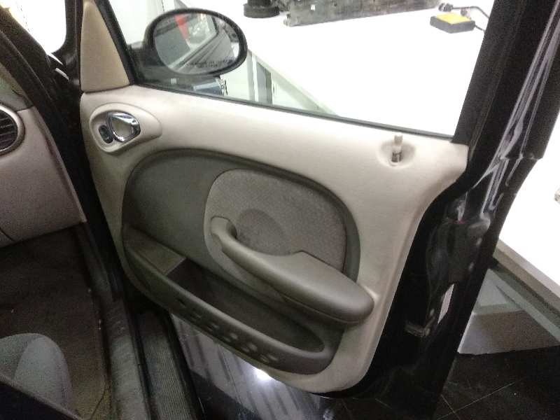 CHRYSLER PT CRUISER (PT) 1.6 Classic   |   10.01 - 12.08 foto 12