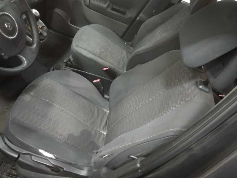 RENAULT SCENIC II Grand Business Motor 1,9 Ltr. - 96 kW dCi Diesel foto 9