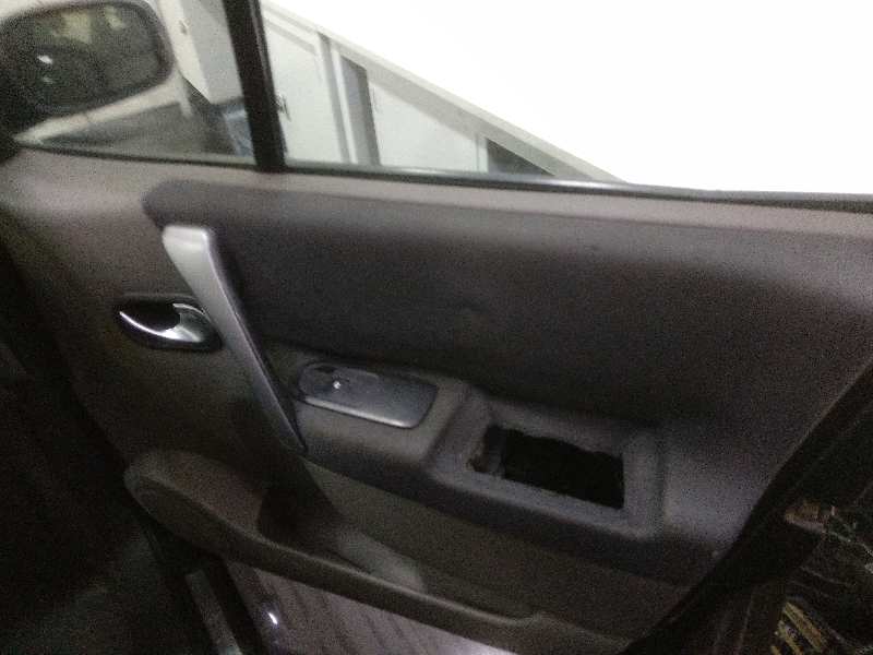 RENAULT SCENIC II Grand Business Motor 1,9 Ltr. - 96 kW dCi Diesel foto 12