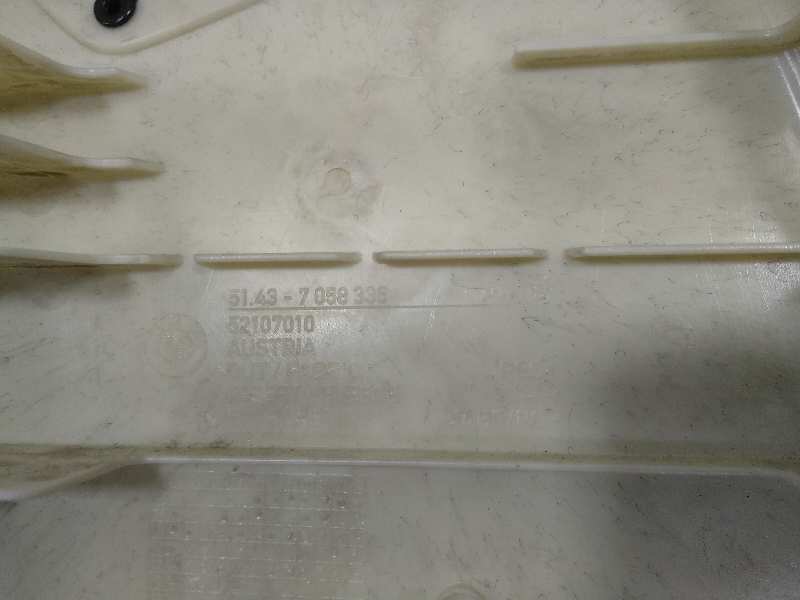 GUARNECIDO COLUMNA DERECHA BMW SERIE 3 BERLINA (E90) 320d   |   03.10 - 12.11