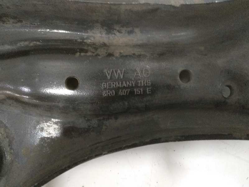 BRAZO SUSPENSION INFERIOR DELANTERO IZQUIERDO VOLKSWAGEN POLO (6R1) Advance   |   06.09 - 12.12
