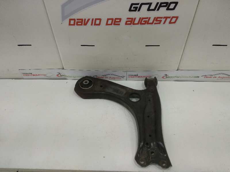 BRAZO SUSPENSION INFERIOR DELANTERO DERECHO VOLKSWAGEN POLO (6R1) Advance   |   06.09 - 12.12