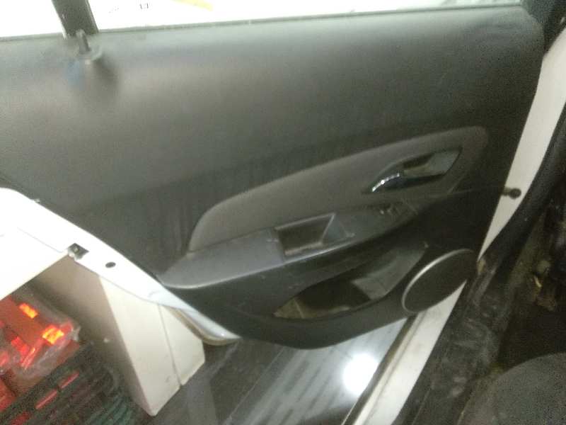 CHEVROLET CRUZE LTZ   |   08.11 - 12.12
