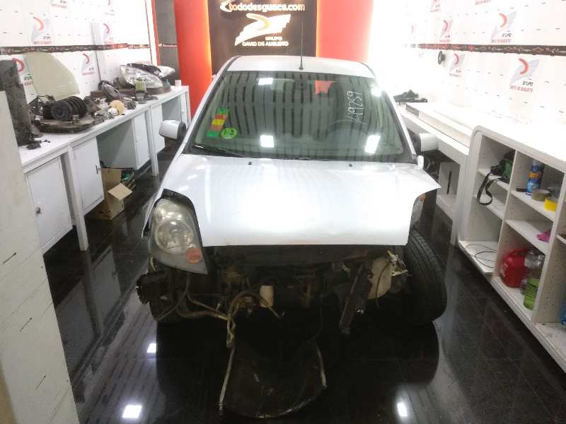 FORD FIESTA (CBK) Ambiente   |   11.01 - 12.08 foto 3