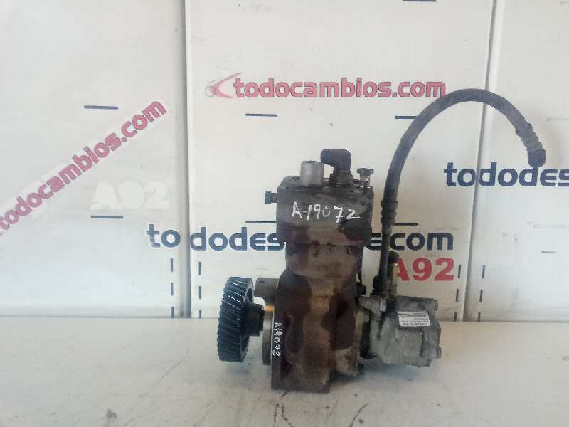 COMPRESOR MERCEDES-BENZ ATEGO 6 CYL. 4X4 2005 -> *