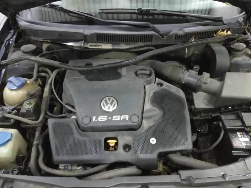 VOLKSWAGEN GOLF IV BERLINA (1J1) Conceptline   |   09.97 - 12.00 foto 6