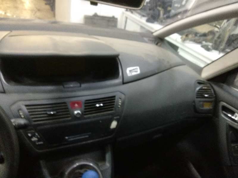 CITROEN C4 PICASSO Avatar   |   05.10 - 12.10 foto 9